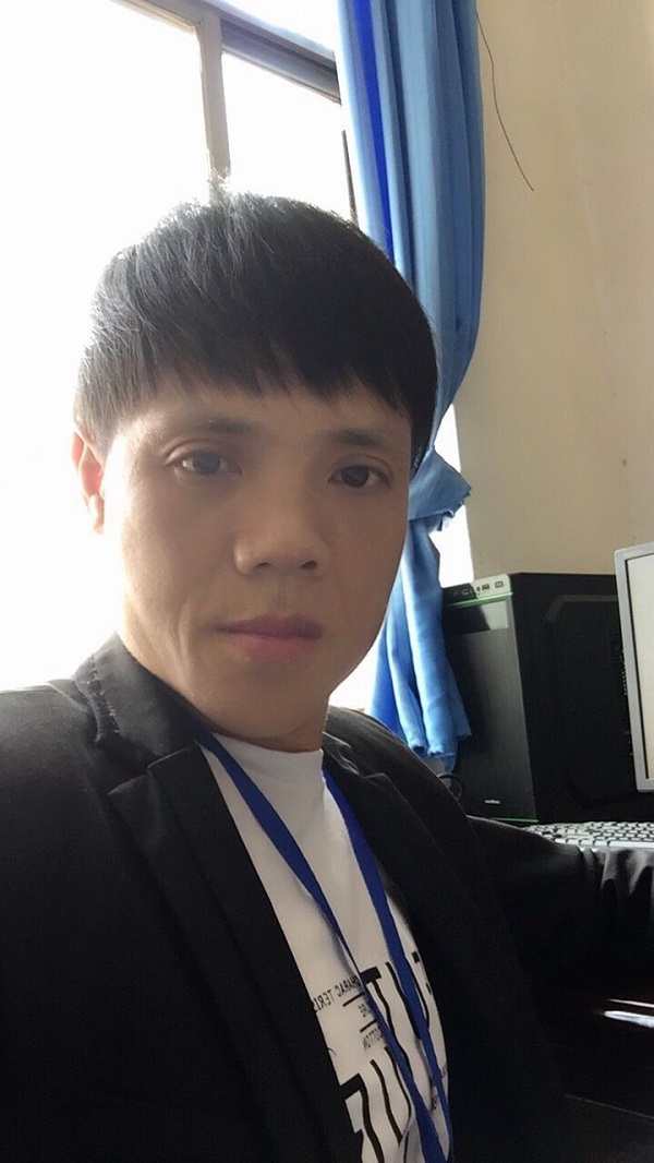 护理曾小飞.jpg 护理曾小飞.jpg