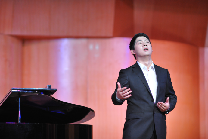 演出剧照.png 演出剧照.png