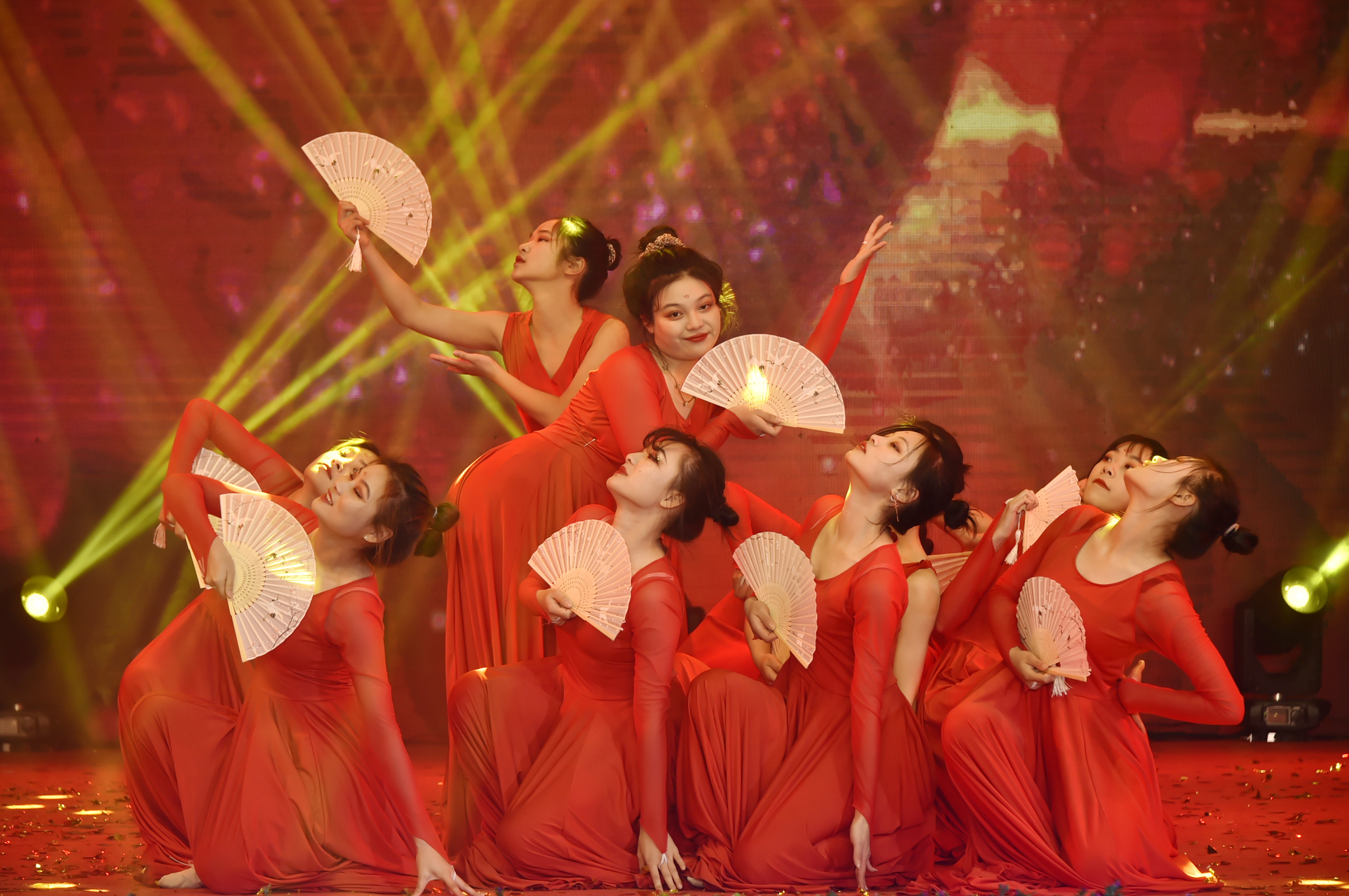 图片8.jpg 图片8.jpg