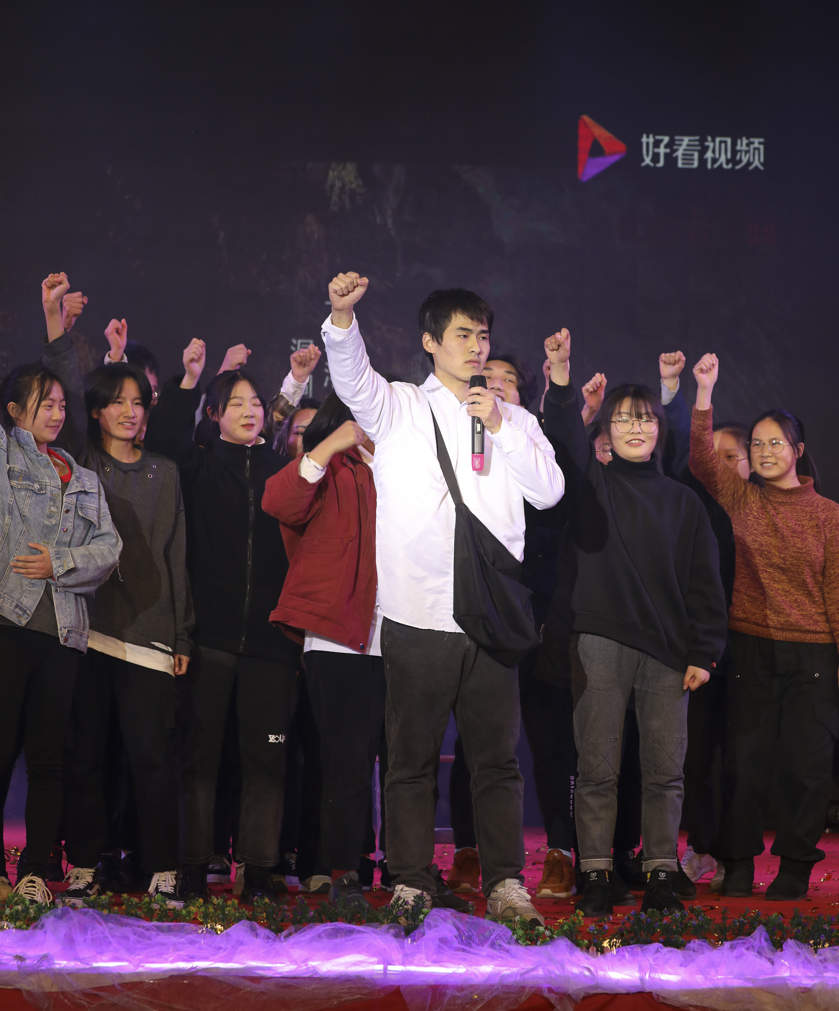 图片13.jpg 图片13.jpg